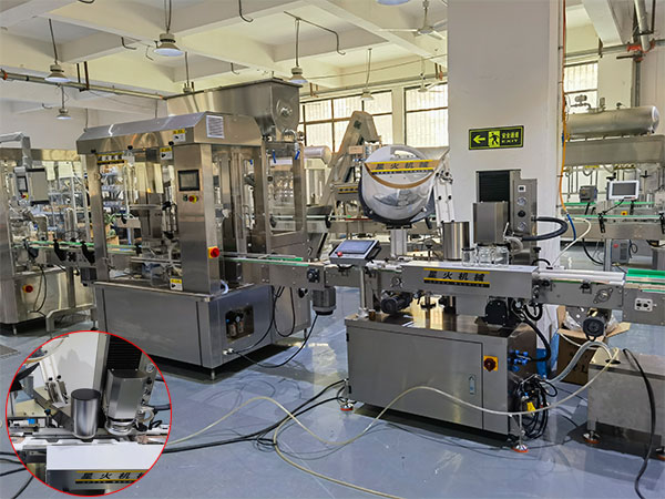 活塞式辣椒酱灌装机流水线